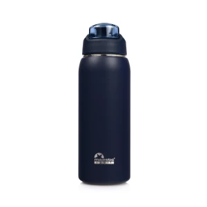 Butelka termiczna Majestic Sport Delta 750 ml granatowa